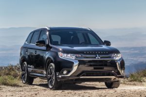 Mitsubishi Outlander PHEV: eletto Green SUV of the Year 2019