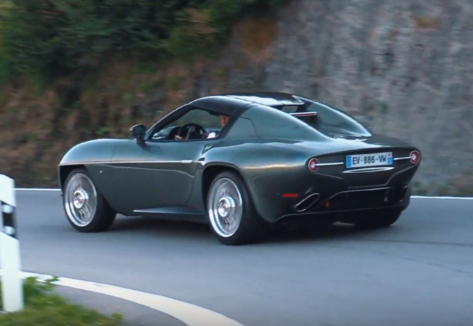 Alfa Romeo Disco Volante: filmata tra le strade delle montagne svizzere [VIDEO]