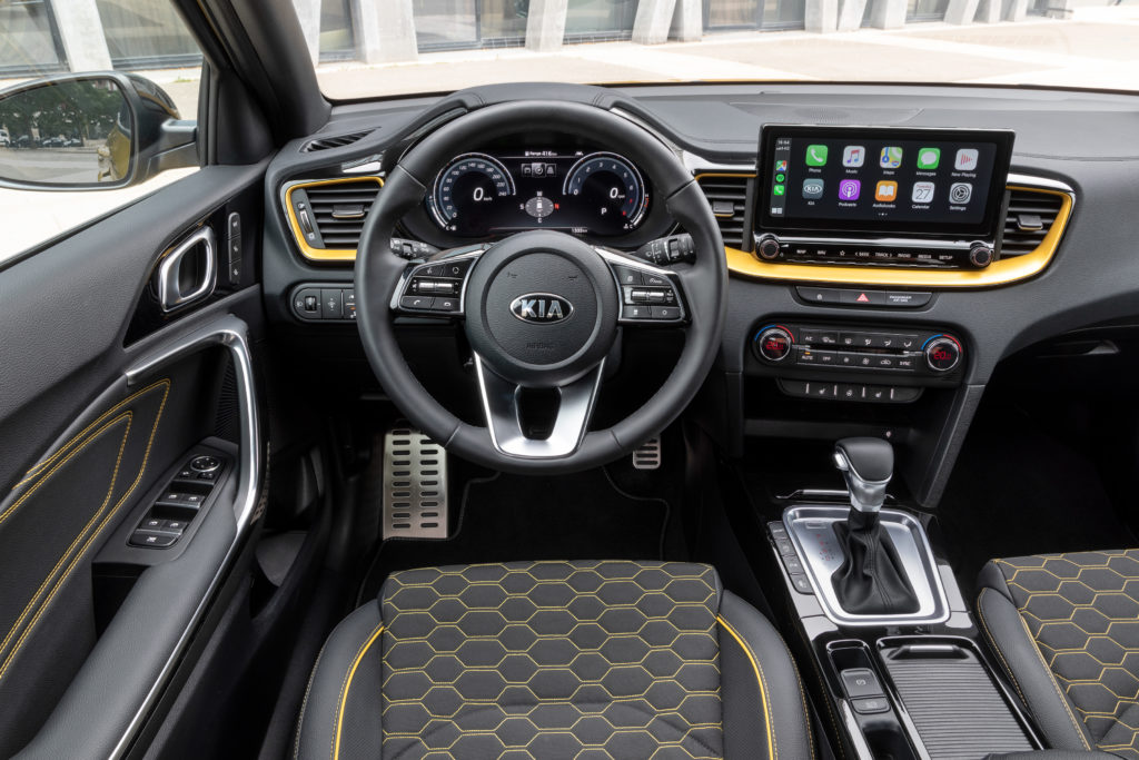 Kia XCeed 2019: infotainment e tecnologia di bordo con UVO Connect