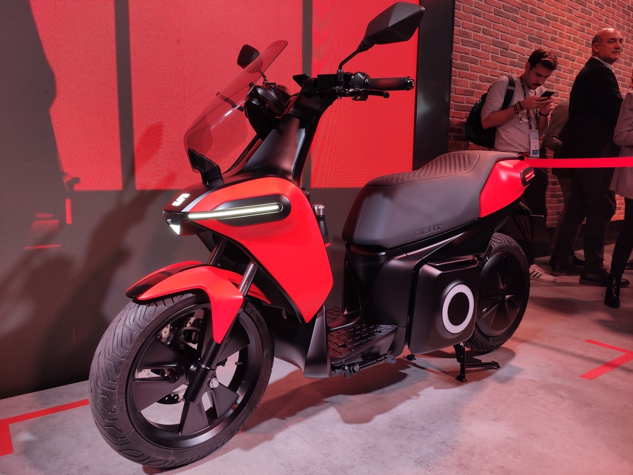 Seat eScooter Concept - World Premiere Barcellona