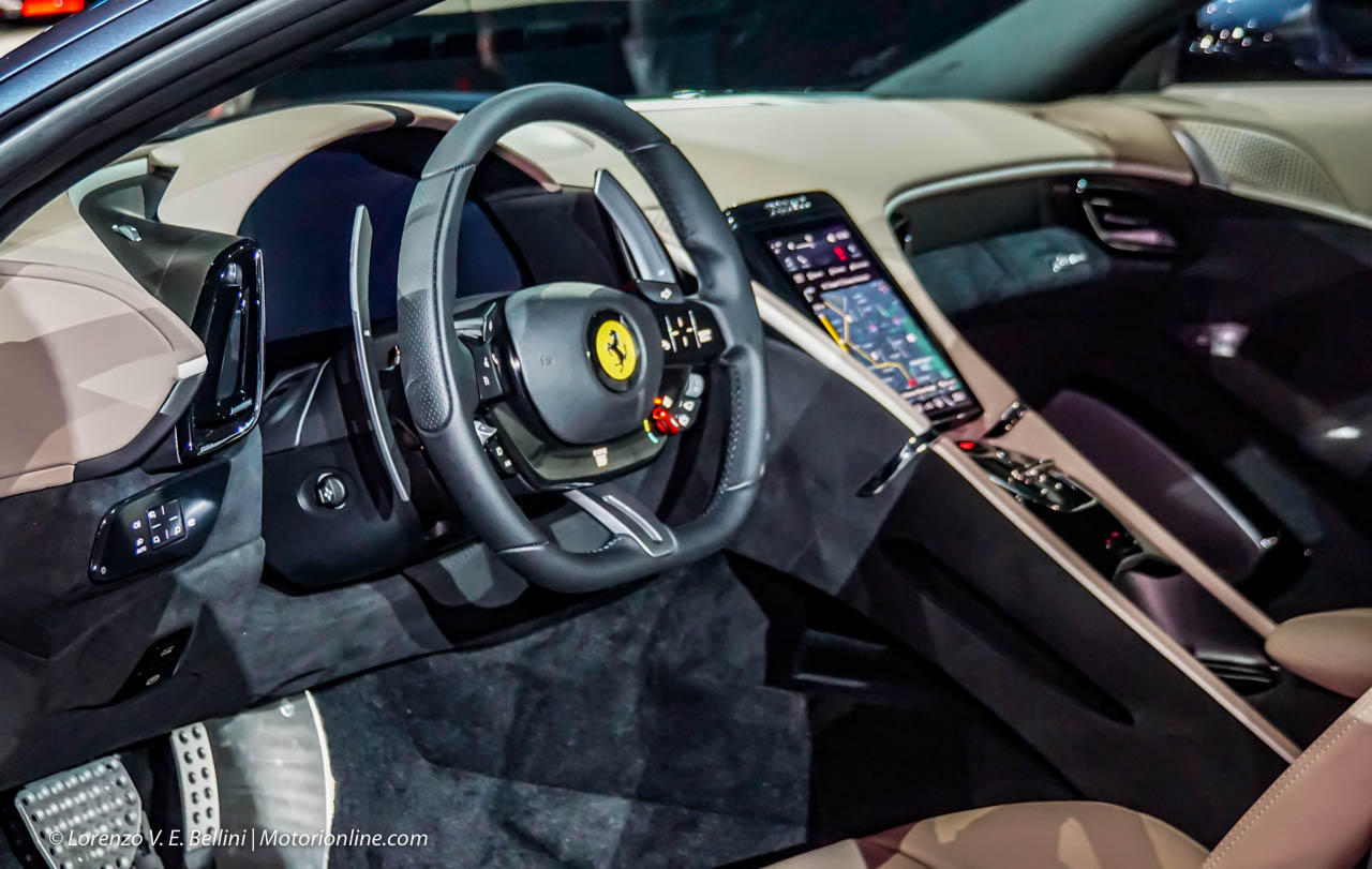 Ferrari Roma caratteristiche, foto, interni, motore