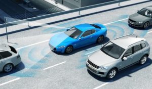 Guida assistita: la tecnologia 5G e le auto connesse