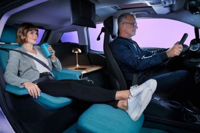 BMW i3 Urban Suite: quando a comandare è il relax [VIDEO]