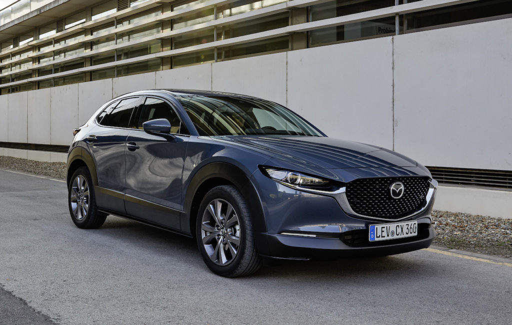 Mazda CX-30: entra in gamma l’ibrido benzina da 150 CV