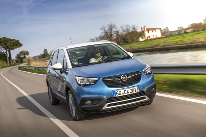 Opel aggiunge nuovi servizi a OpelConnect