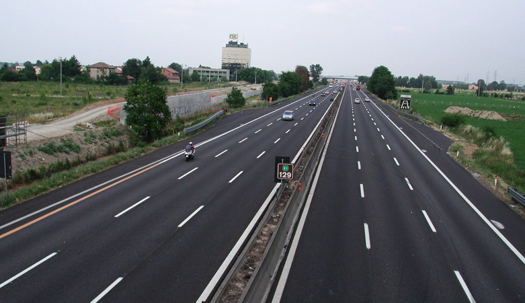 Autostrade: piano da 7,5 miliardi di euro, nuove assunzioni e manutenzione potenziata