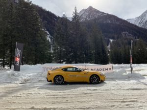 Toyota Driving Academy: l’emozione di danzare sul ghiaccio con GT86 e Supra