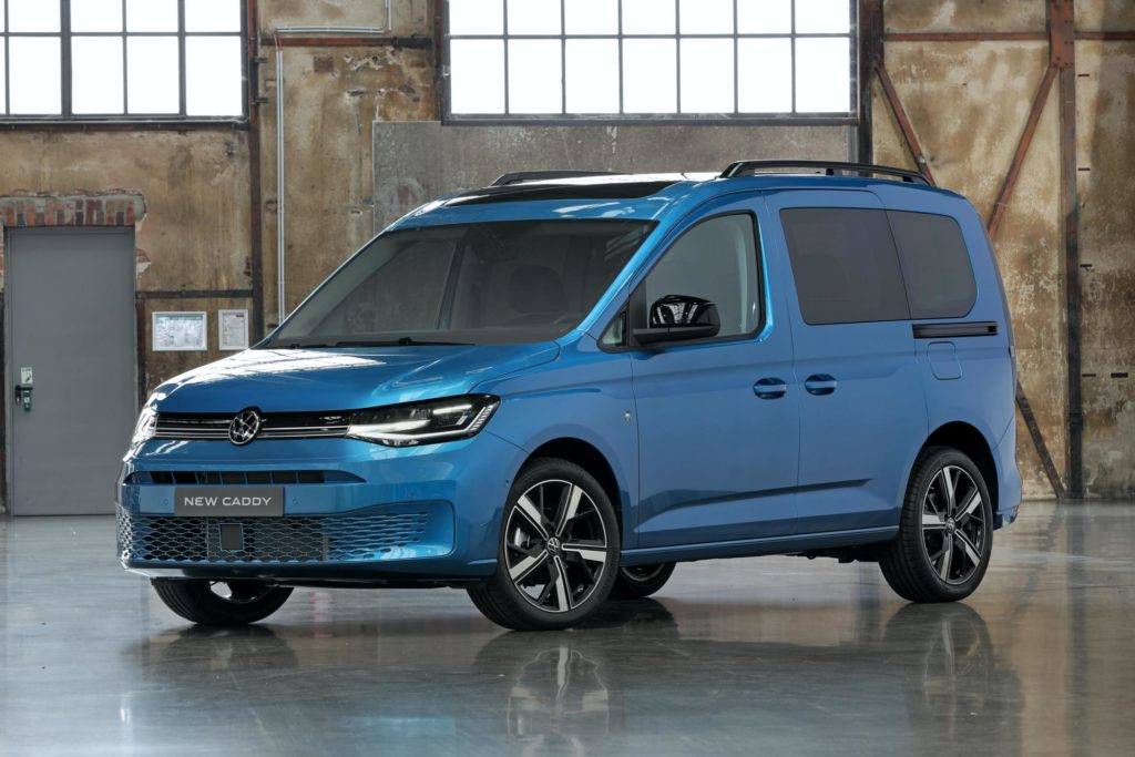 Volkswagen Caddy 2020: immagini e caratteristiche del rivoluzionato veicolo commerciale [FOTO]