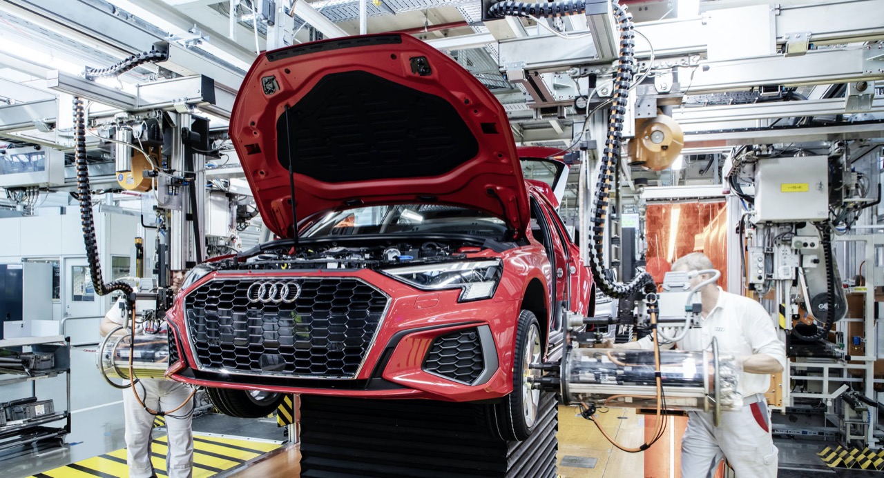 Coronavirus: la Germania rischia 100 mila posti di lavoro per l’industria dell’auto