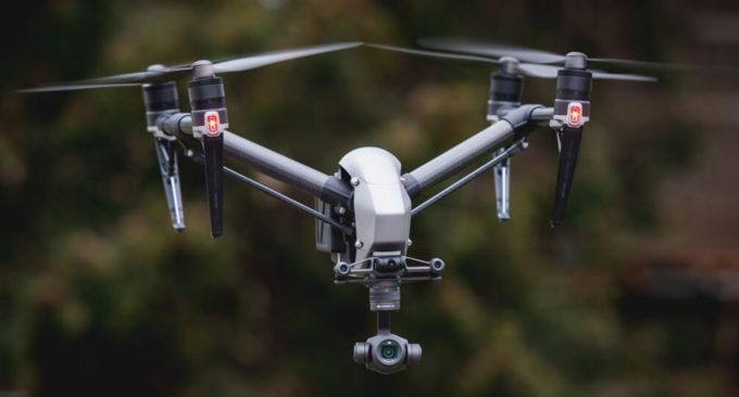 Autostrada A6, drone si schianta all’altezza di Fossano: denunciato un 28enne