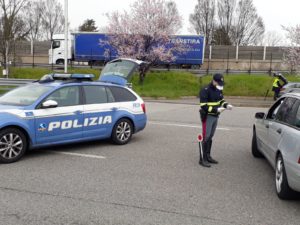 Coronavirus: la Lombardia vuole chiudere tutto entro oggi. Come cambia la mobilità