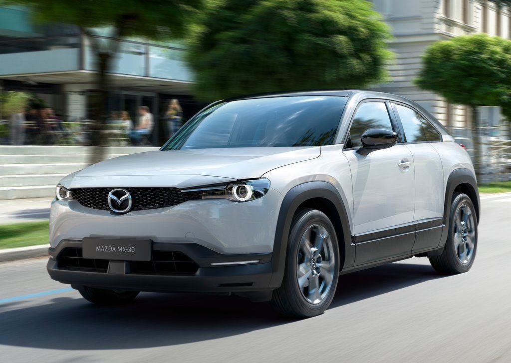 Mazda MX-30 Launch Edition: si può ordinare fino al 31 maggio [VIDEO]