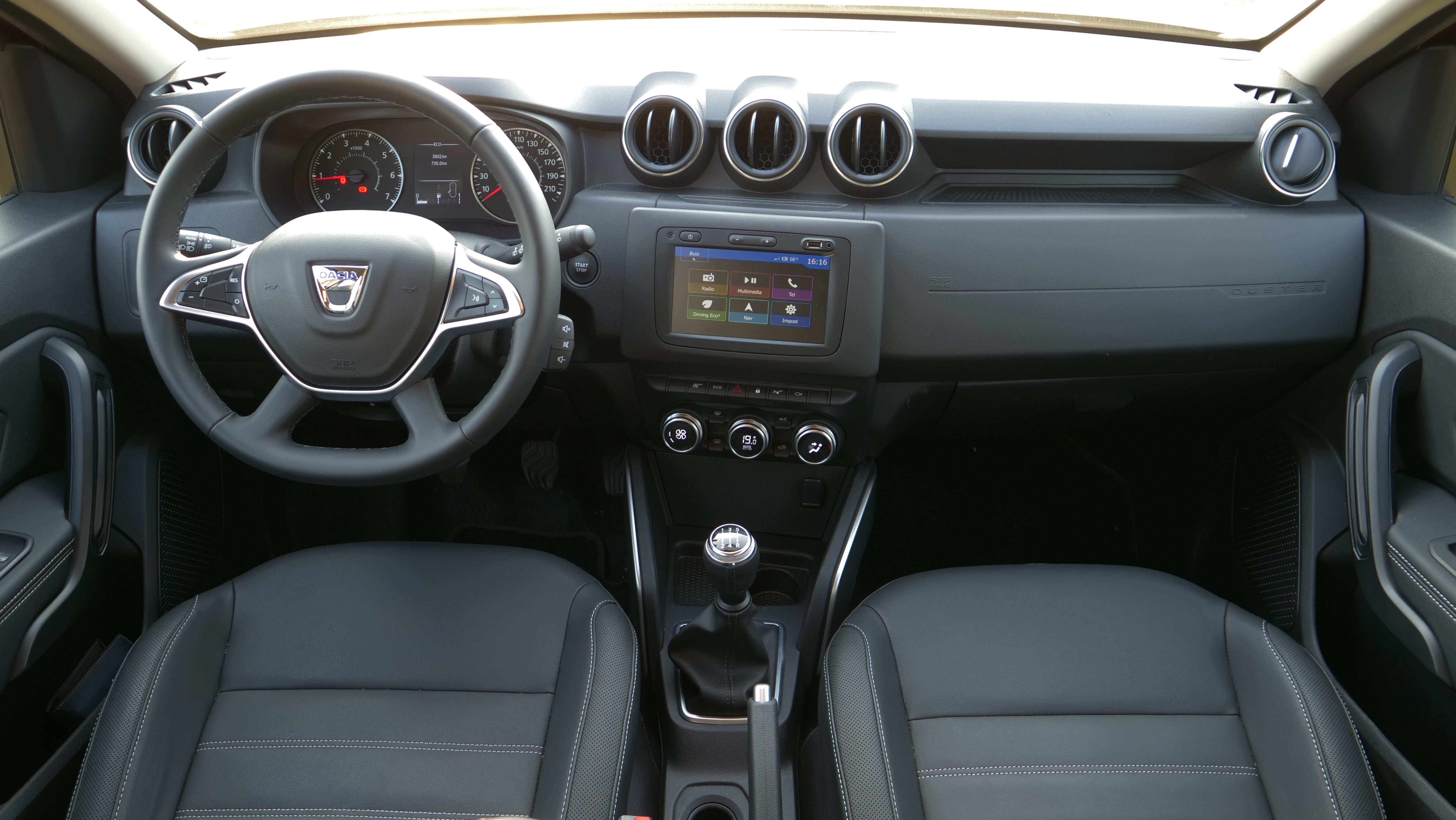 nuovo dacia duster interni nuovo dacia duster interni