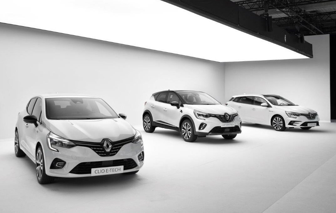 Nuove Renault ibride E-Tech: spirito pionieristico derivato dalla Formula 1