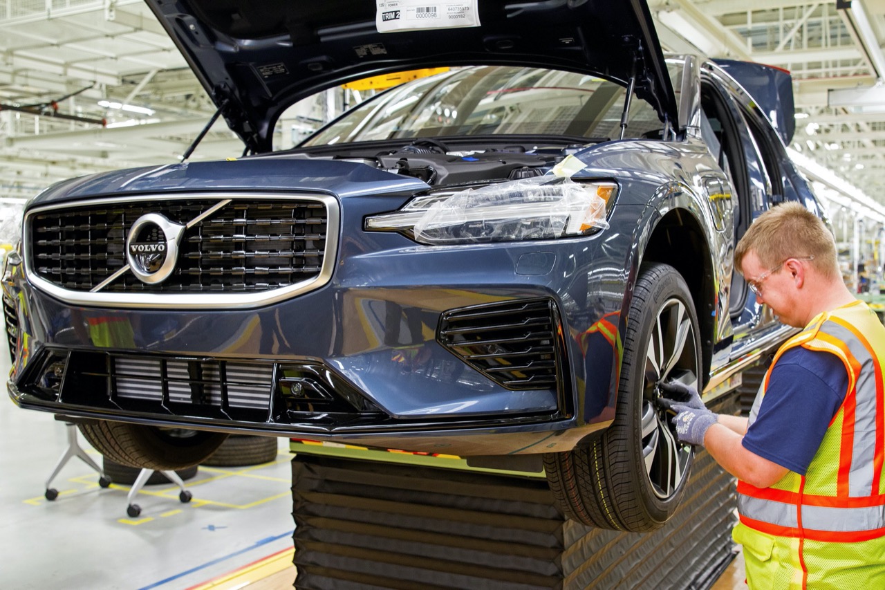 Volvo, Coronavirus: fabbriche chiuse in USA e Svezia fino al 14 aprile