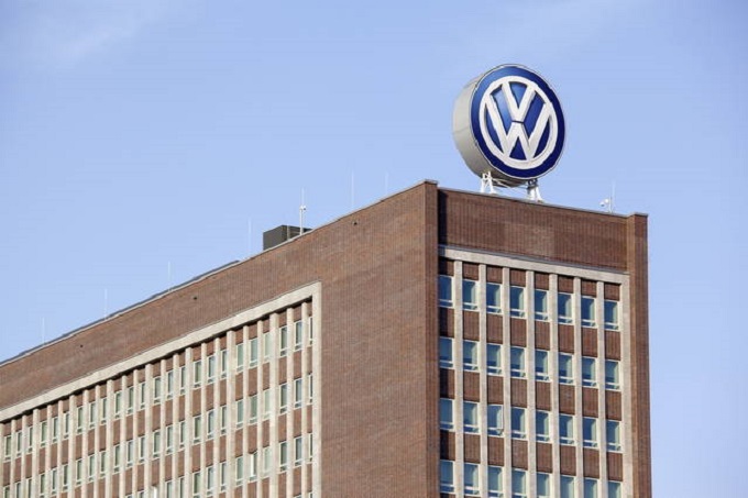 Coronavirus, Volkswagen chiude le fabbriche in tutta Europa per due settimane