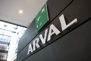Coronavirus, Arval Italia dona 100.000 euro e 55 veicoli per la lotta al Covid-19