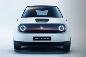 Honda e: tecnologia del domani per muoversi in elettrico oggi [VIDEO]