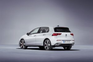 Volkswagen: il futuro passa per il motore ibrido Plug-In