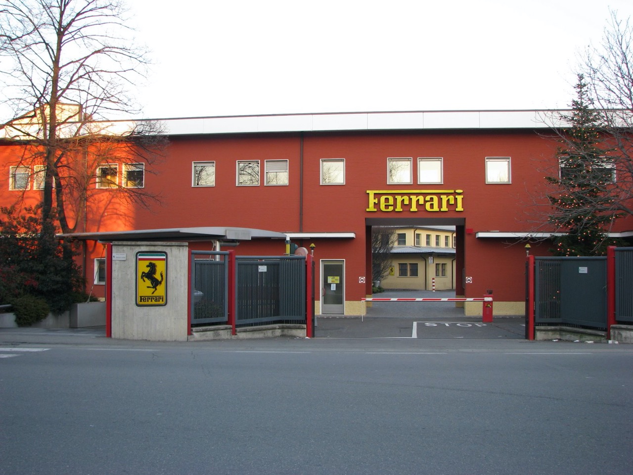 Oltre 500 dipendenti già controllati in Ferrari, massima sicurezza per ripartire