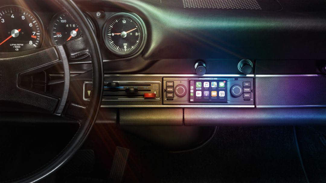 Porsche: disponibile Apple CarPlay per i modelli classici