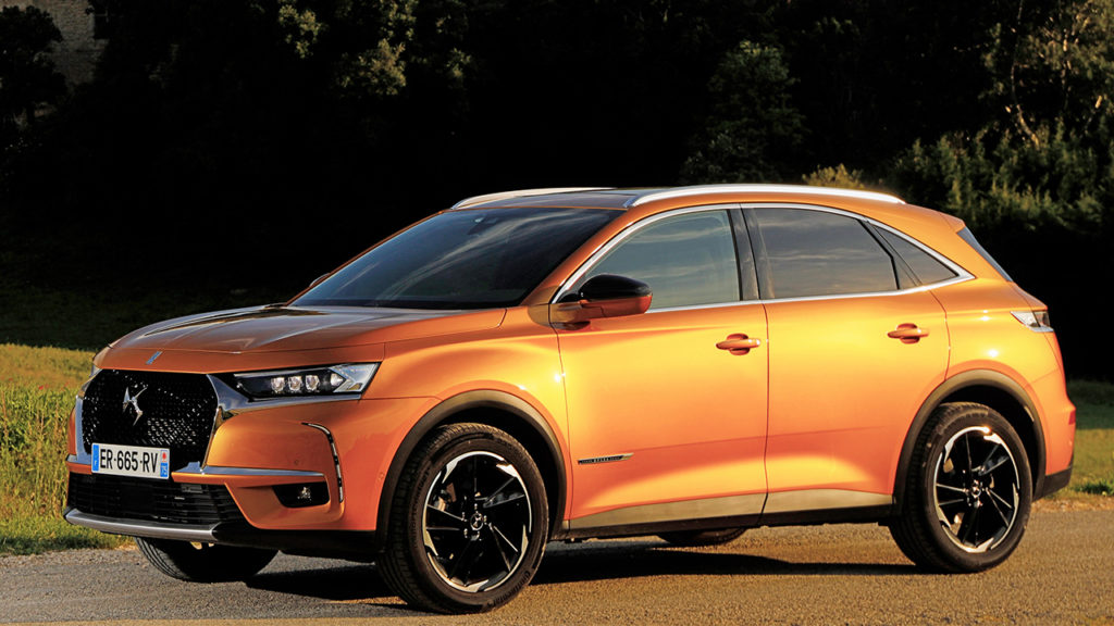 DS 7 Crossback: entra in gamma il benzina PureTech 130 EAT8