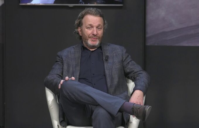 Mondo auto post-coronavirus, Fontana Giusti di Renault Italia: “Digitalizzazione sarà sempre più protagonista”