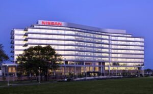 Nissan: un futuro incentro all’orizzonte, tabù la fusione con Renault