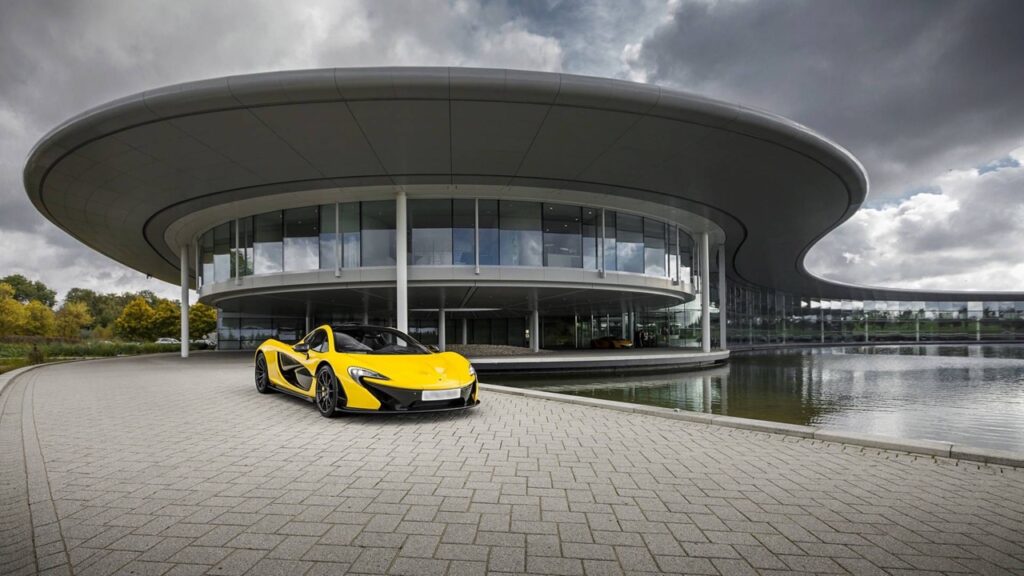 McLaren: oltre un quarto della forza lavoro sarebbe a rischio