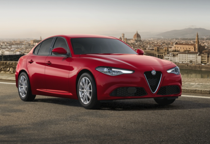 Alfa Romeo Giulia: in promozione da 349 euro al mese, prima rata a gennaio 2021