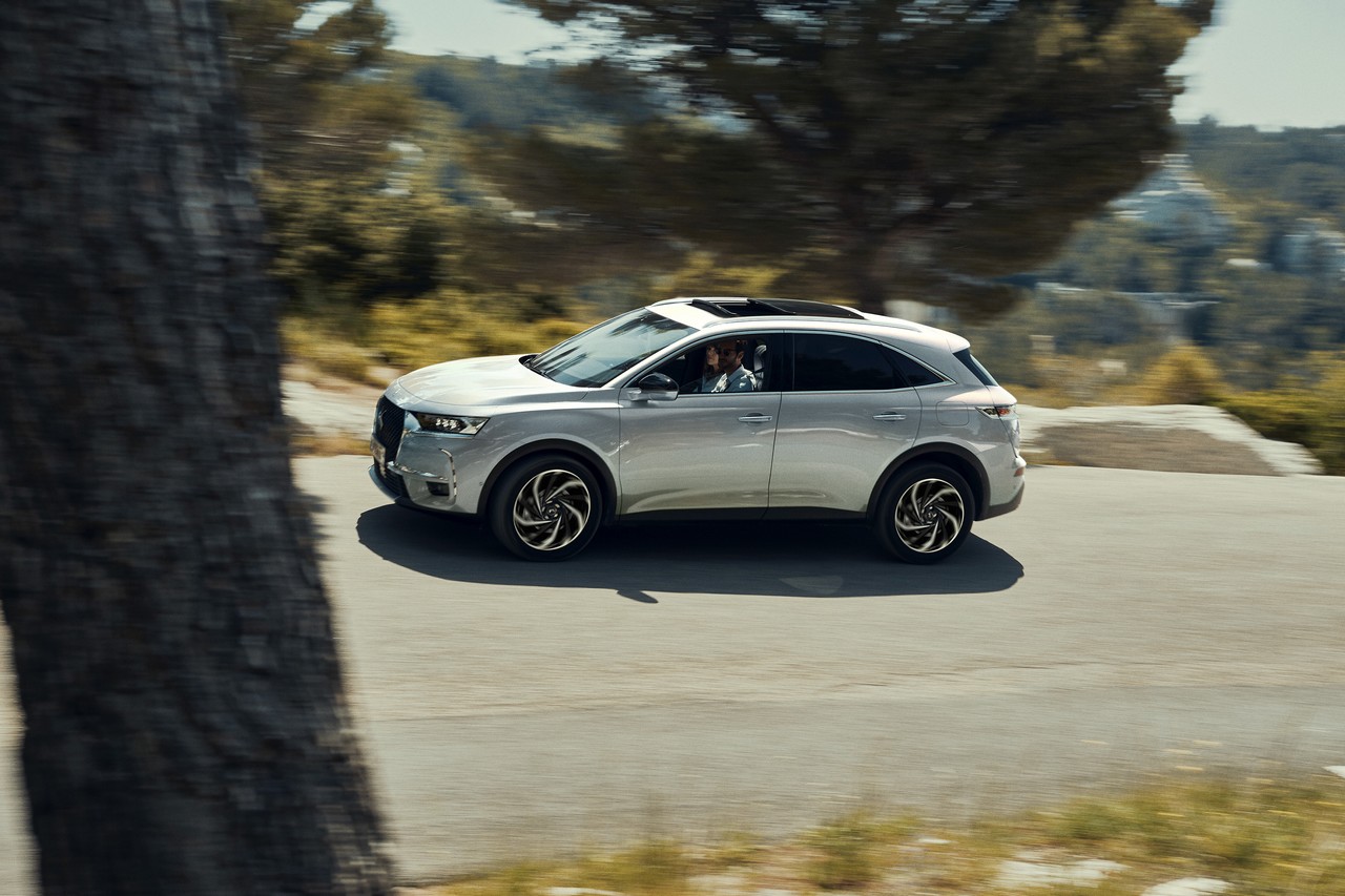 DS 7 Crossback E-Tense: gli ADAS per una marcia in sicurezza