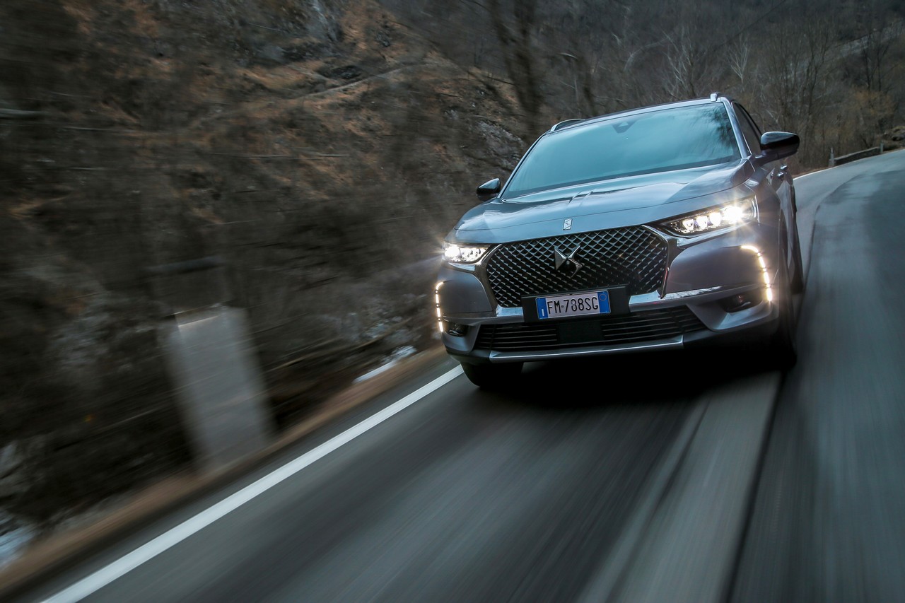 DS 7 Crossback: la tecnologia per verificare l’attenzione del conducente