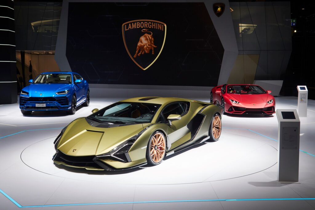 Lamborghini dice addio ai saloni dell’auto, si concentrerà su eventi esclusivi a misura di cliente