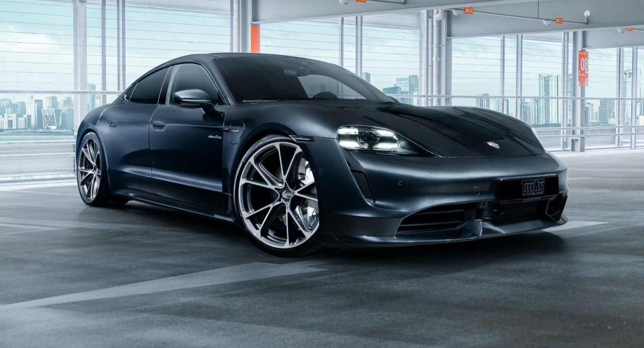 Porsche Taycan: più aggressiva con il tuning estetico di TechArt
