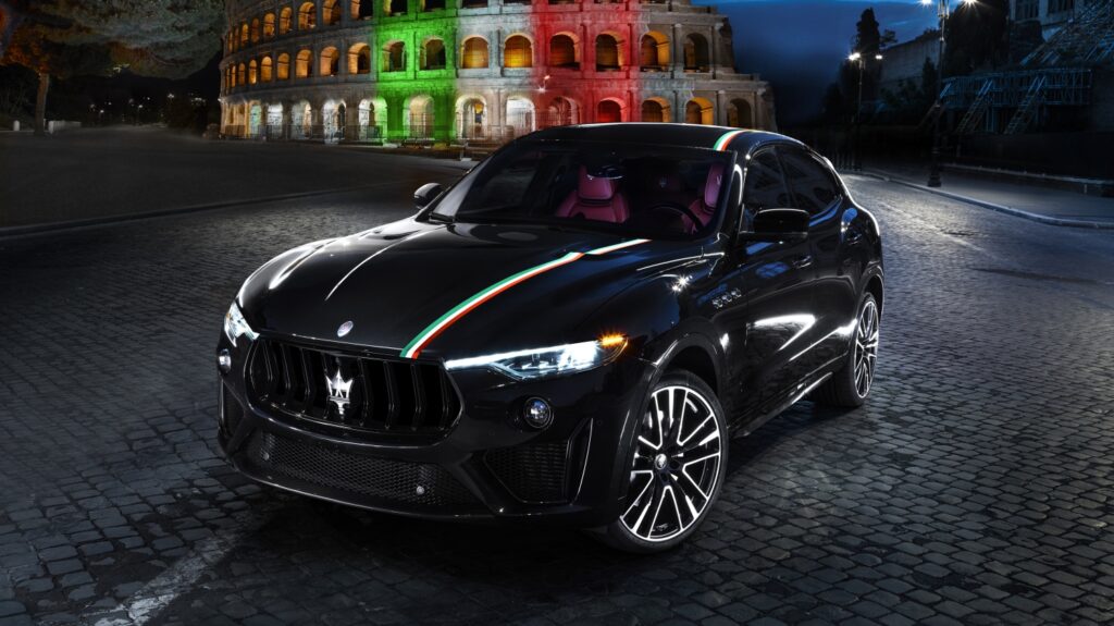 Maserati Levante Trofeo e GTS: un Tricolore realizzato a mano sulla carrozzeria