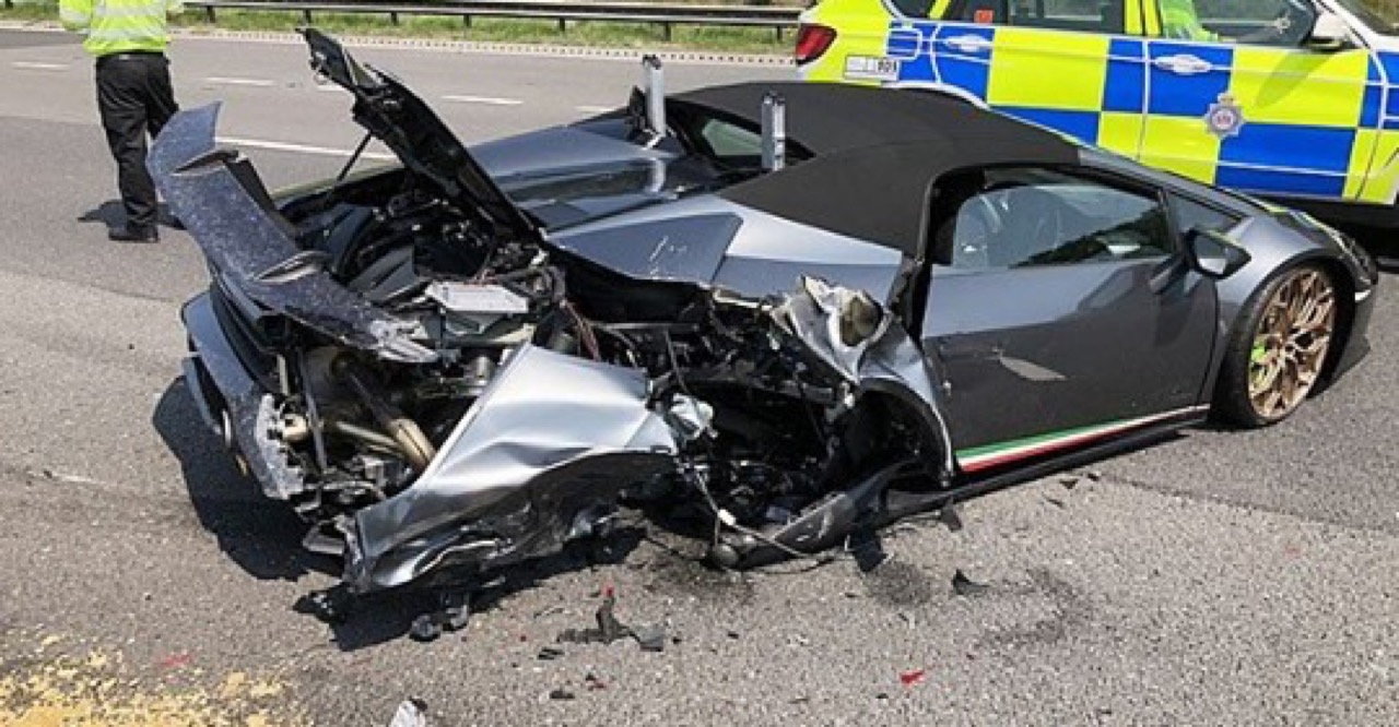 Lamborghini Huracan Performante Spyder: l’incidente 20 minuti dopo averla ritirata dal concessionario