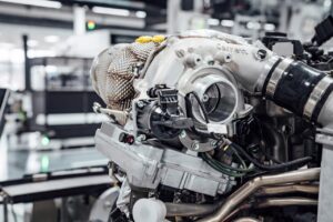 Mercedes-AMG: questo sarà il futuro del turbocompressore, addio turbo-lag