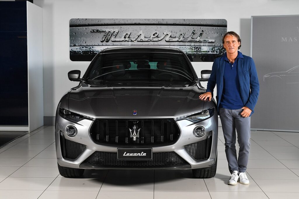 Maserati Levante Trofeo: Roberto Mancini schiera il suo nuovo tridente