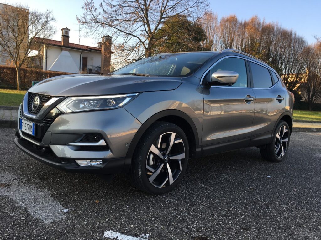 Nissan Qashqai: il crossover conquista l’AutoTrader New Car Awards 2020