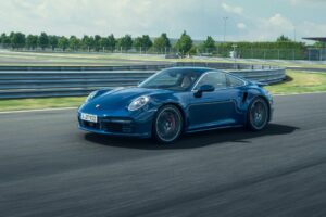 Porsche 911 Turbo 2020: la sportiva col 3.8 biturbo da 580 CV [FOTO e VIDEO]