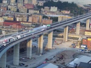 Ponte Genova San Giorgio aperto al traffico: le prime auto sul nuovo viadotto [VIDEO]