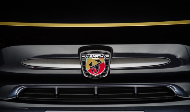 Abarth 595 Scorpioneoro 2020: omaggio alla A112 Abarth “Gold Ring”