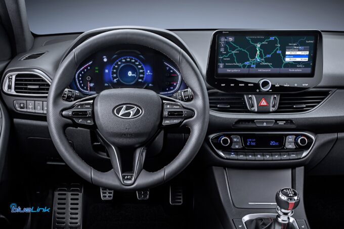 Hyundai Bluelink si aggiorna: il rinnovato infotainment al debutto sulla nuova i30