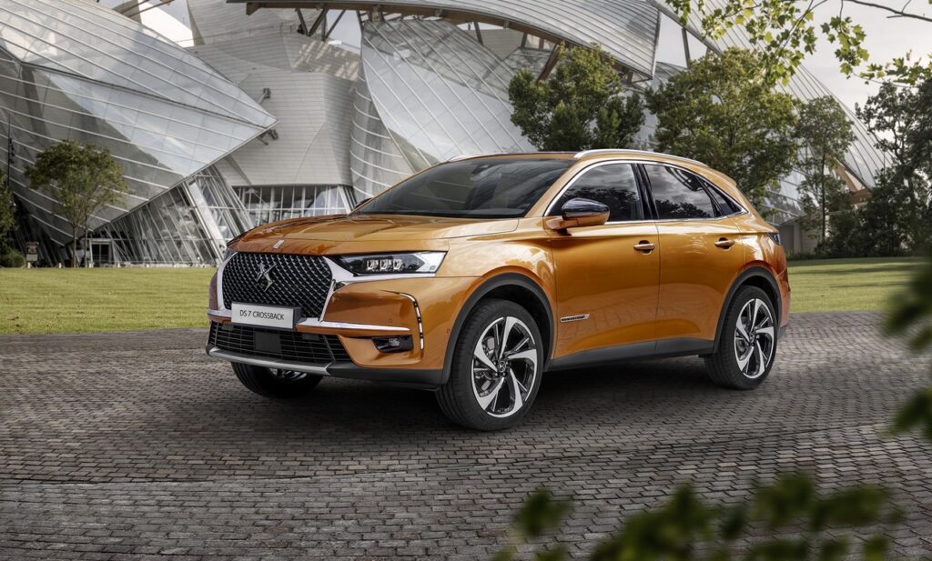 DS 7 Crossback: aumenta il lusso con l’allestimento Prestige