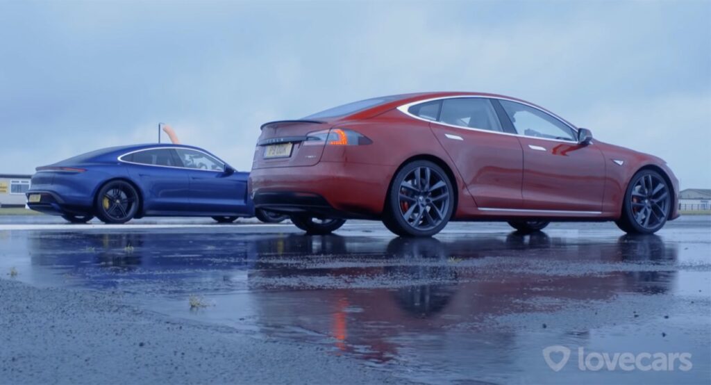 Tesla Model S P90D vs Porsche Taycan Turbo: qual è la berlina elettrica più veloce di tutte? [VIDEO]