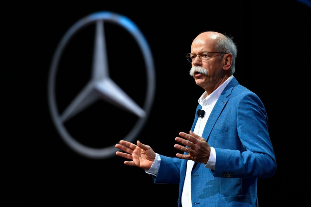 Daimler: Dieter Zetsche dice no alla carica di presidente del consiglio di sorveglianza