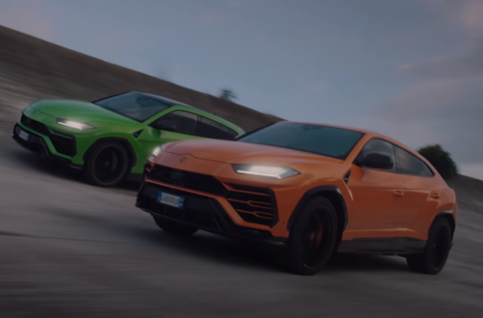 Lamborghini Urus: inseguimento adrenalinico per le versioni Pearl Capsule [VIDEO]