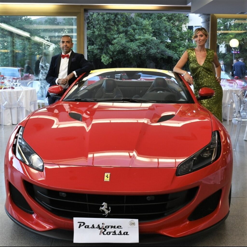 Ferrari Passione Rossa e SHG: weekend “in rosso” sulle rive del Lago Maggiore