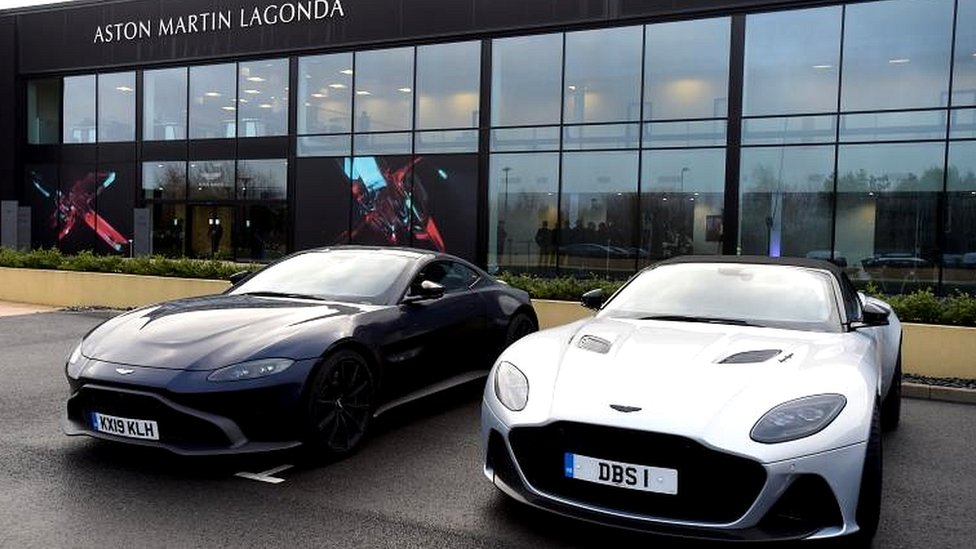 Mercedes vuole aumentare la sua partecipazione in Aston Martin