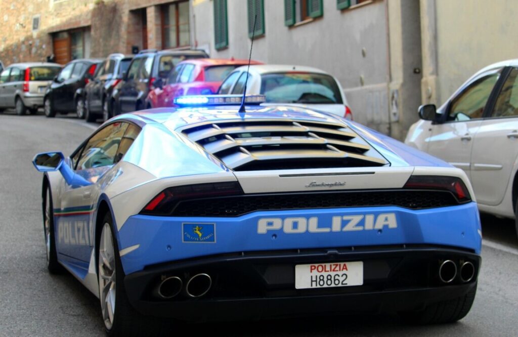 Lamborghini Huracan della Polizia: a 230 km/h per trasportare un rene da Padova a Roma